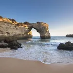 Al Algarve - Local Com Excelente Localizacao *
